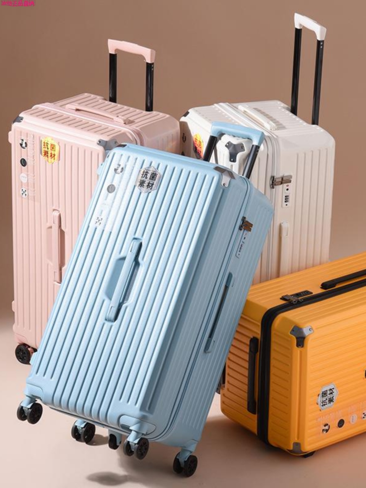 厚みのある大容量 PC 素材の荷物バッグ、旅行や学生向けの 5 つの車輪付き 28 インチ 30 インチのパスワードボックス