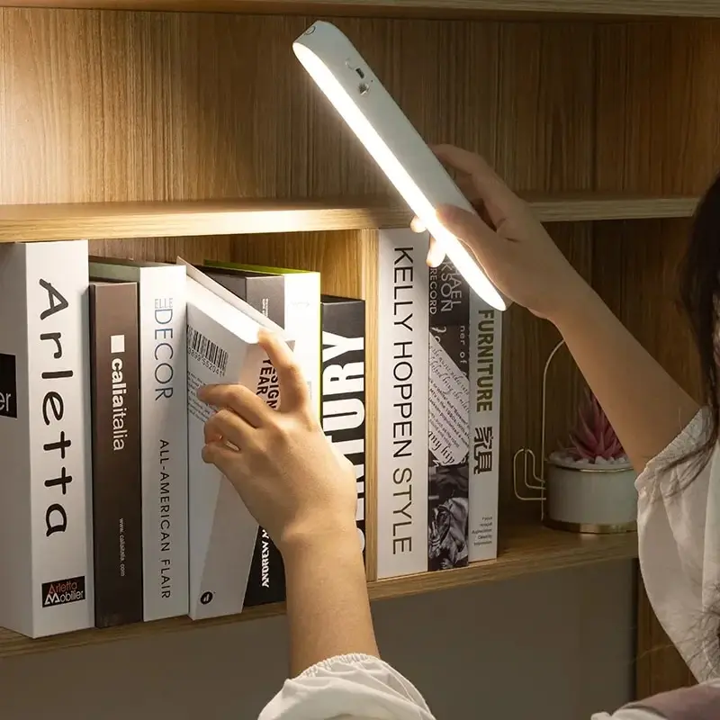 LED-Nachtlicht, magnetisches Saugdesign, einstellbare Farbtemperaturen, kein Video, Flimmern, 4000 mAh Li-Ionen-Akku, LED-Nachtlampe