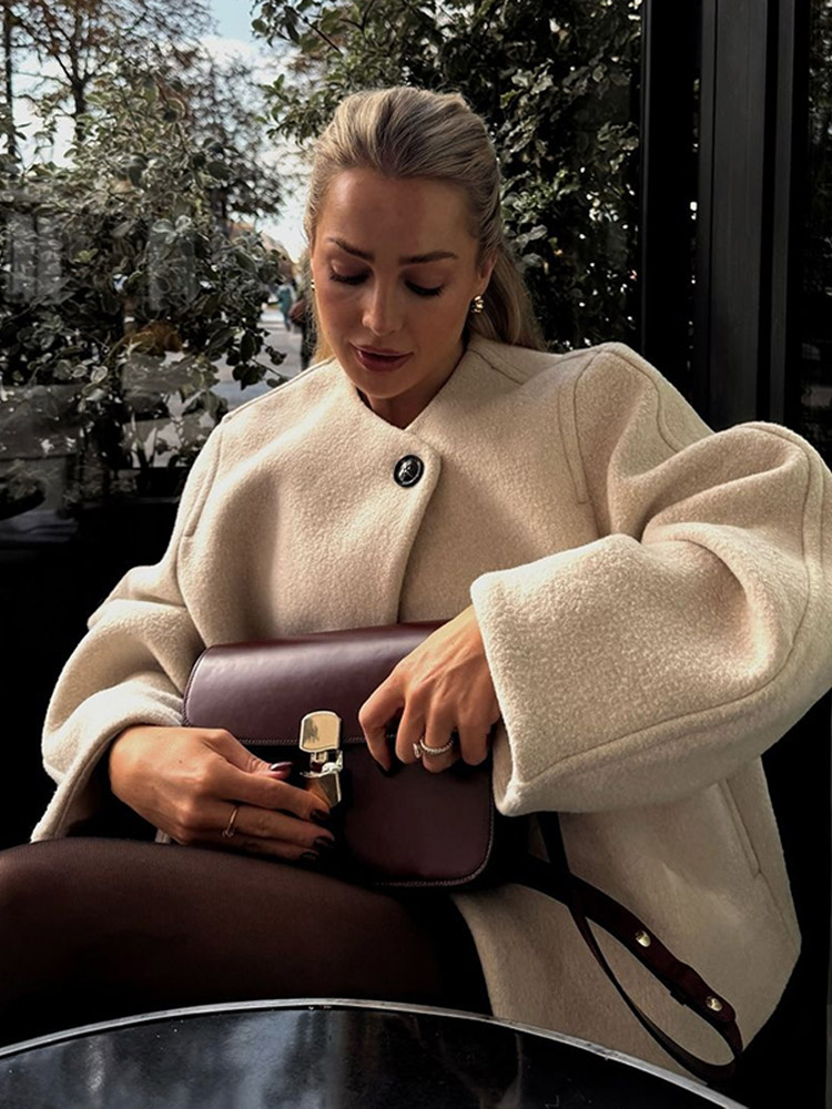 Kobiety Elegancka wełniana kurtka z jednym guzikiem i dekoltem Moda Solidny długi rękaw Luźny krótki gruby płaszcz Jesień Nowa odzież wierzchnia Lady Highstreet