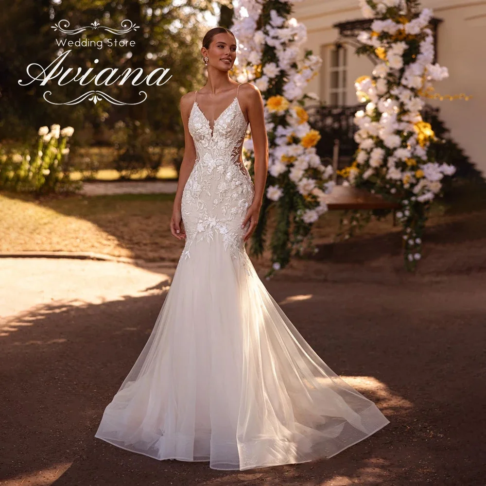 Abito da sposa a sirena con scollo a V personalizzato Aviana con cinturino per spaghetti Backless Tulle Appliques Ricamo Sweetheart Abiti da sposa