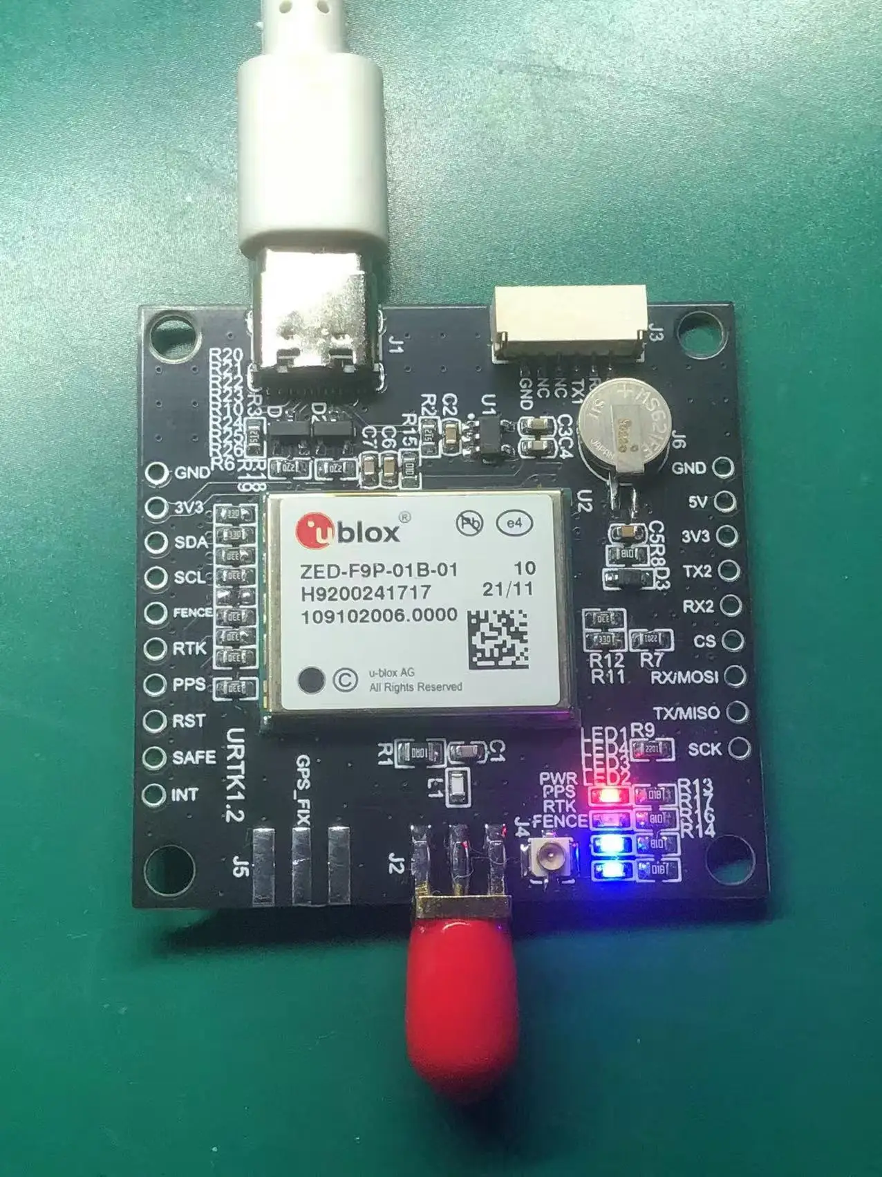 ZED-F9P-01B-01 RTK 差動 GPS ナビゲーション モジュール センチメートルレベル測位受信機 精密農業用 GNSS ボード
