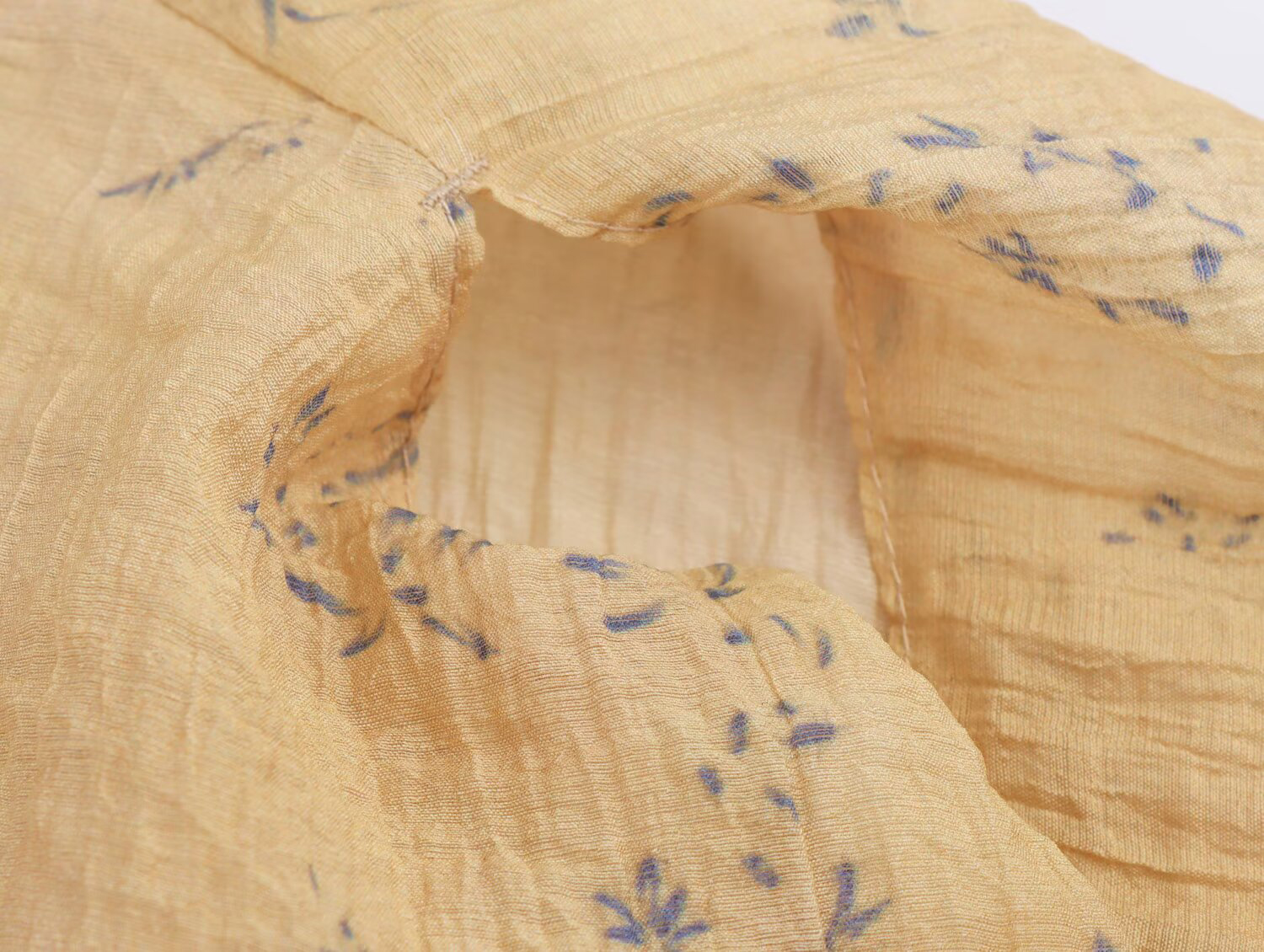 Verão feminino 2025 novo estilo de moda europeu e americano com decote em v manga morcego solto impresso topo