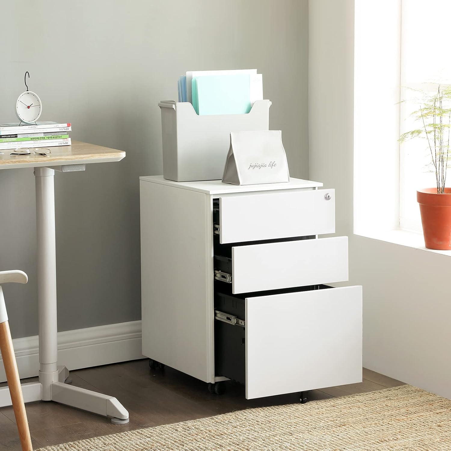 mit 3 Schubladen, vormontiert, abschließbarer Büroschrank mit Aufhängegistratur, für Akten, Dokumente, Schreibwaren, 52 x 39 x 60
