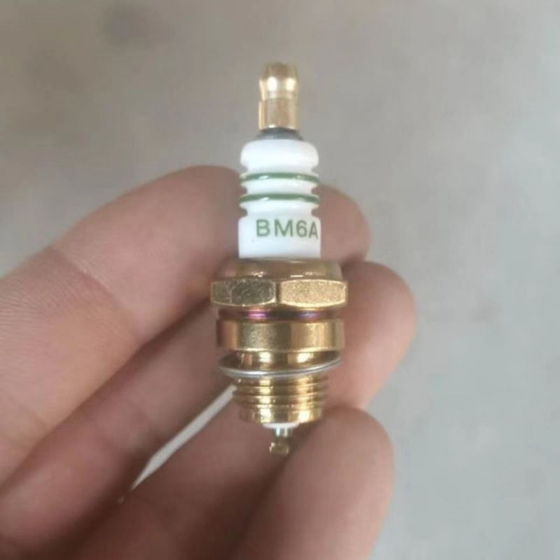 1pc BM6A Spark Plug Glow Plug Small Engine Spark Plug For Chainsaw Lawn Mower Strimmer M7/L7T/CJ8/1560
