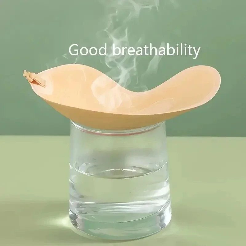 1-teilige unsichtbare unsichtbare Unterwäsche für Damen, Nubra-Brustpflaster, dreifarbig, hypoallergen, Mango-Cup-BH, Silikon, nicht fallend