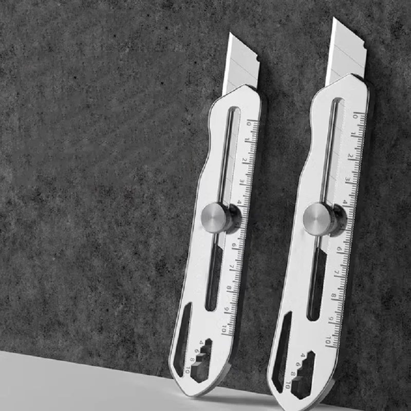 Cuchillo de utilidad Navoж Cuchillo multifuncional Cuchillos de bolsillo retráctiles de acero inoxidable de 18 mm con regla de 10 cm