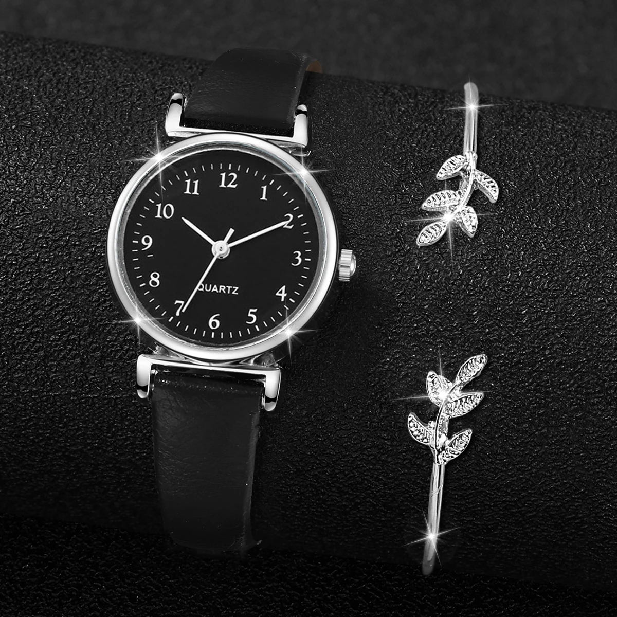 2 ชิ้น/เซ็ตผู้หญิงนาฬิกาแฟชั่นขนาดเล็กอาหรับ Dial นาฬิกาควอตซ์ Casual หนัง Band นาฬิกาข้อมือสร้อยข้อมือชุด (ไม่มีกล่อง)