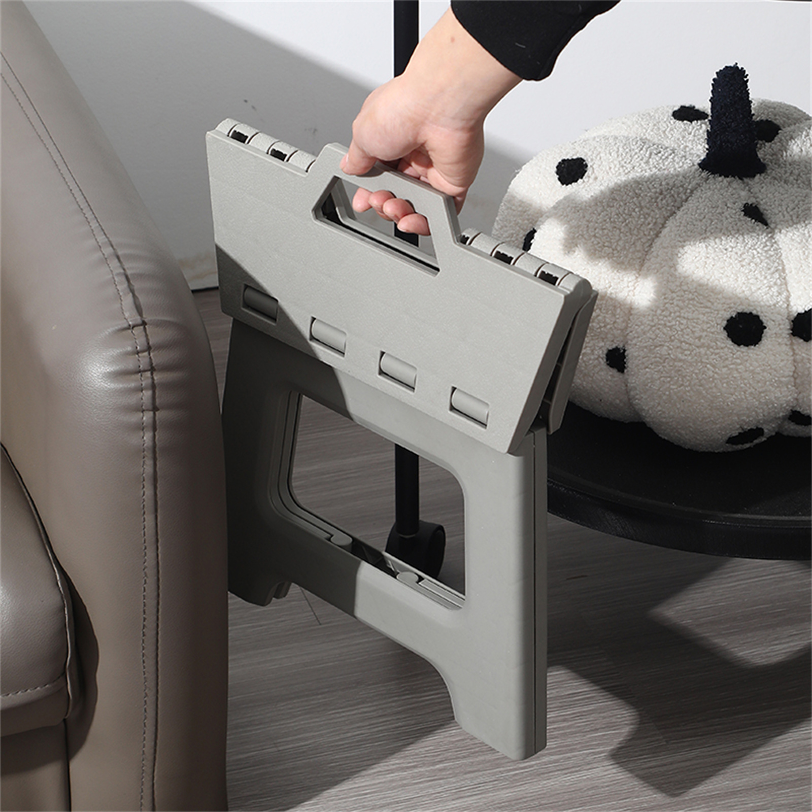 Adult folding footstool for living room, kitchen and bathroom shower stool, waterproof plastic portable travel stool