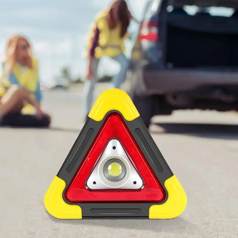 Triangle Lights Multifunctional Solar Car Warning Triangles Portable Safety Triangle With 4 Modes Warning Light For Trucks