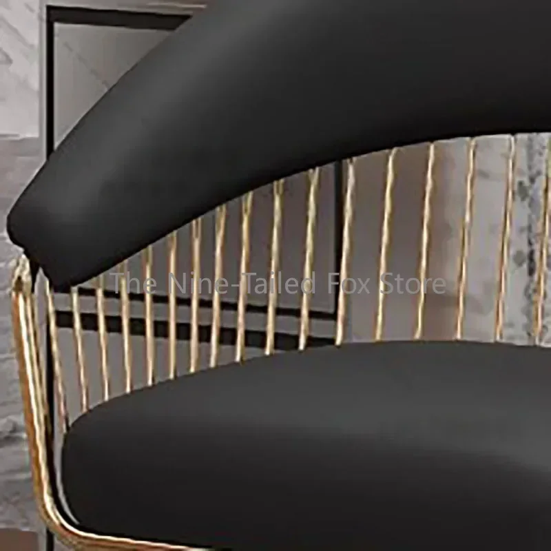 Poltrona da barbiere personalizzata di lusso retrò rosa classica sedia professionale sollevatore cuscino chaise rose mobili da salone in metallo