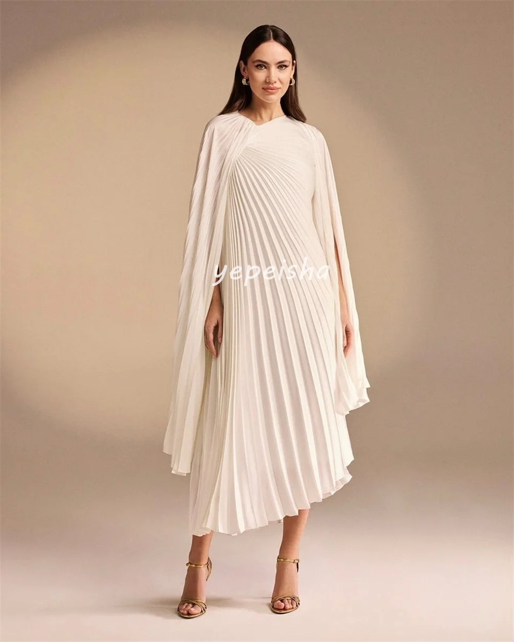 แฟชั่นที่กําหนดเองสไตล์โมเดิร์นชีฟองจีบ Draped A-Line คอสูง Midi ชุด Bespoke โอกาสชุดสไตล์โมเดิร์น