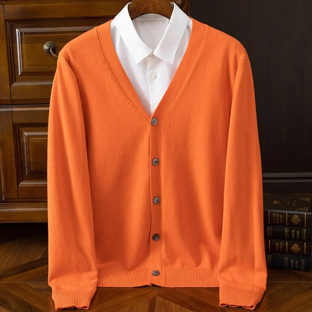 Moda masculina clássico cor sólida malha com decote em v cardigan camisola macia baggy high end cardigans suéteres casaco homem roupas