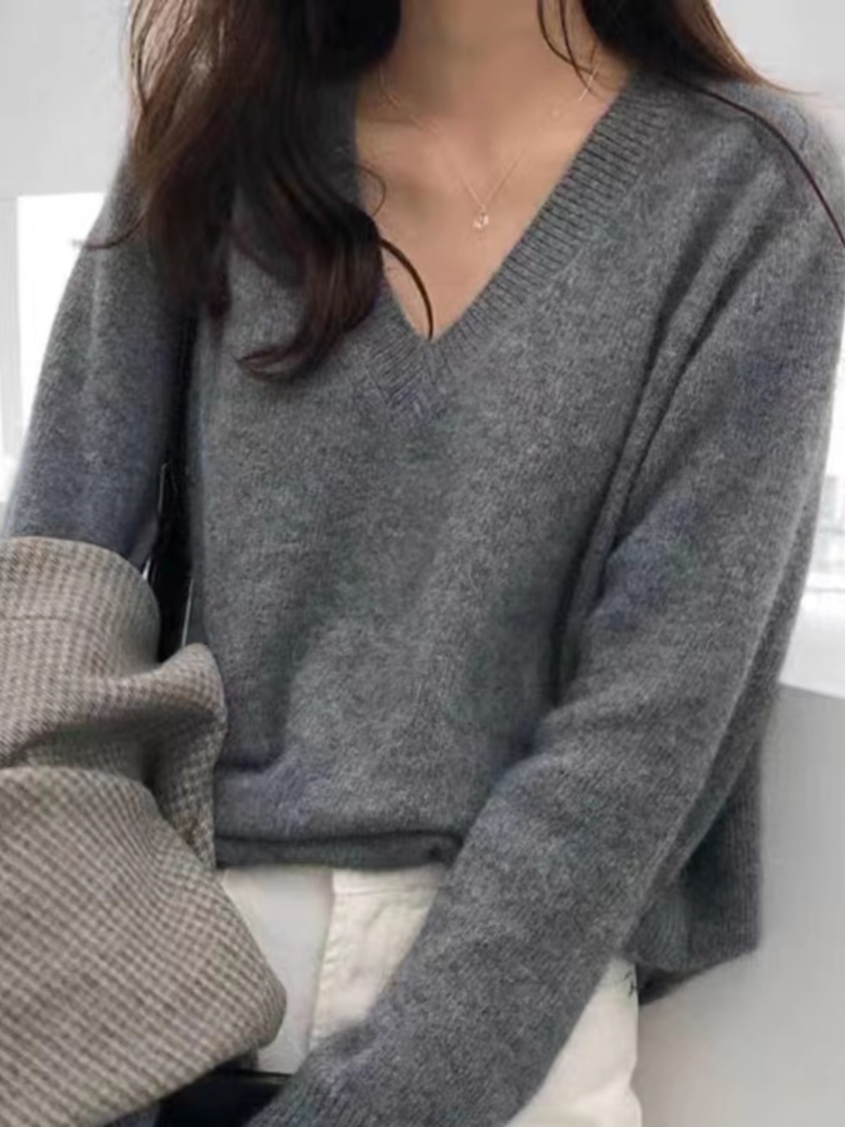 Blusa Fena de Tricô com Decote em V, Estilo Retrô Japonês, Nova Coleção 2025, Manga Longa, Caimento Solto, Gola Redonda, ...