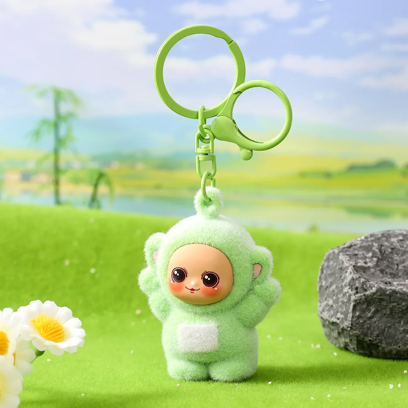 Llaveros de dibujos animados de la serie Baby de cuatro colores, colgantes pequeños, regalos de moda para niños, muñecas lindas, mochilas escolares y colgantes para parejas