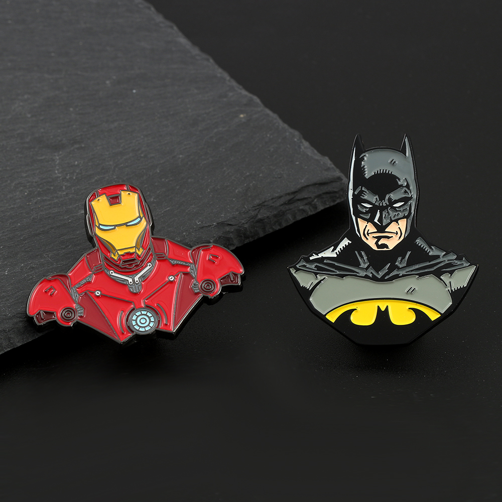 Marvel Avengers Emaille Pin Anstecknadeln Geschenk Broschen Abzeichen Iron Man Batman Brosche für Kleidung Schmuck Rucksack Zubehör
