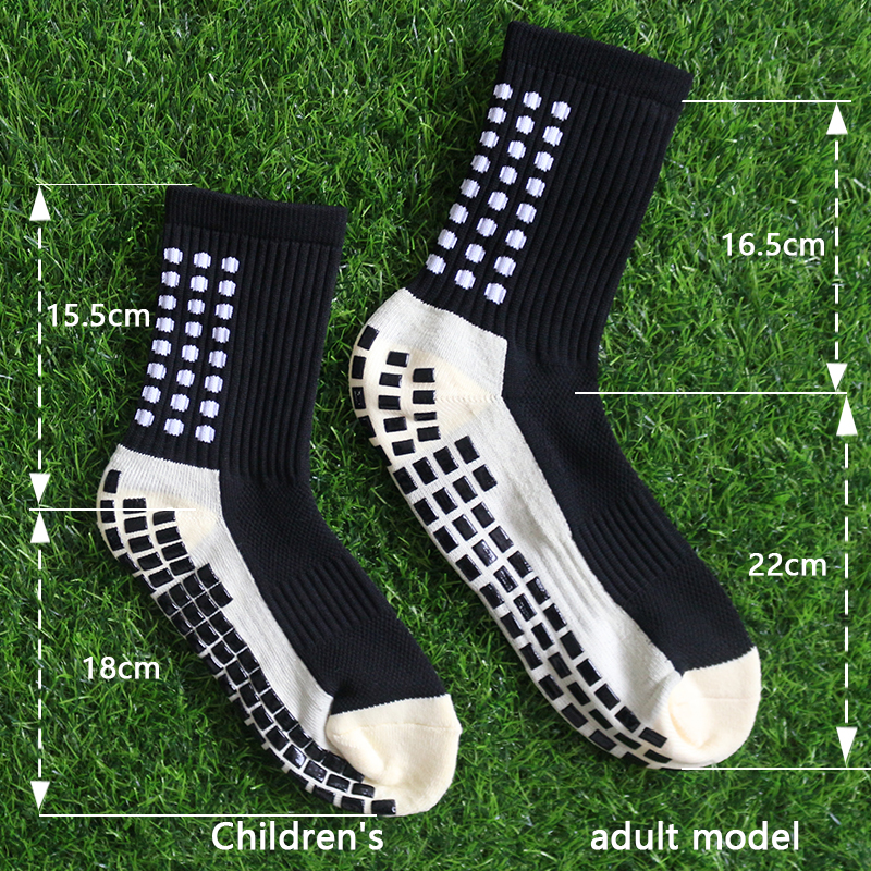 Nuevos calcetines de fútbol deportivos transpirables para niños calcetines de fútbol con agarre antideslizante de silicona cuadrada