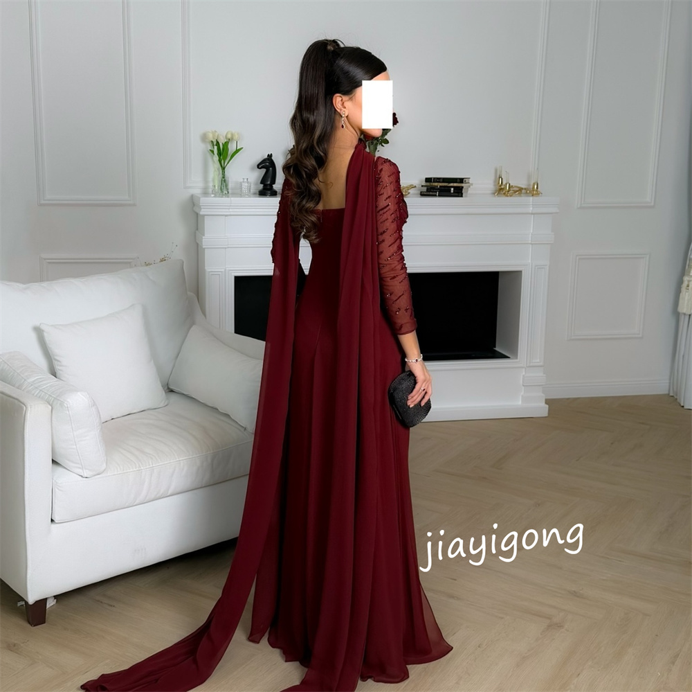 Maßgeschneiderte, exquisite Chiffon-Falten-A-Linie mit quadratischem Ausschnitt, lange Kleider, maßgeschneiderter Anlass, Party, eleganter, moderner Stil