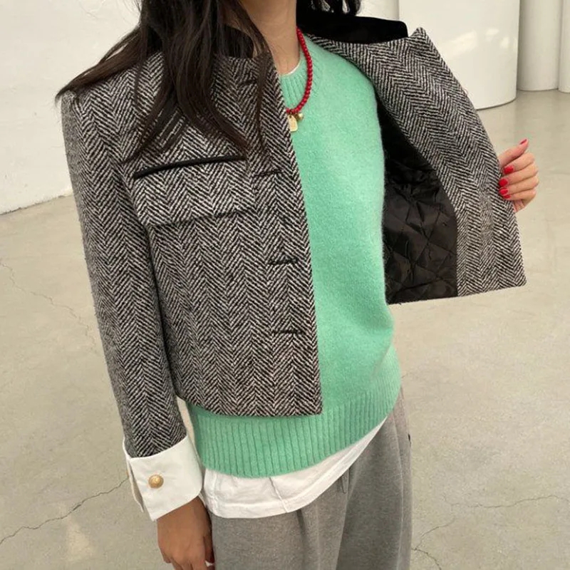 Biyaby Metall Knopf Stehkragen Jacken für Frauen Koreanischen Stil Taschen Plaid Mantel Frau 2024 Frühling Langarm Abgeschnitten Jacke