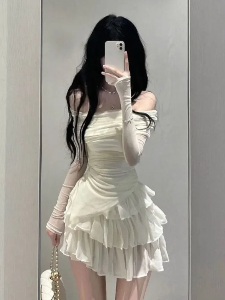 Conjunto de dos piezas de camiseta Irregular ajustada plisada lisa con cuello oblicuo para mujer + faldas de vestido de baile en capas dulces elegantes a la moda estética Y2k