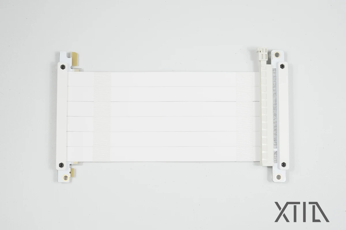 PCIE-Riser XTIA PCI-E 4.0