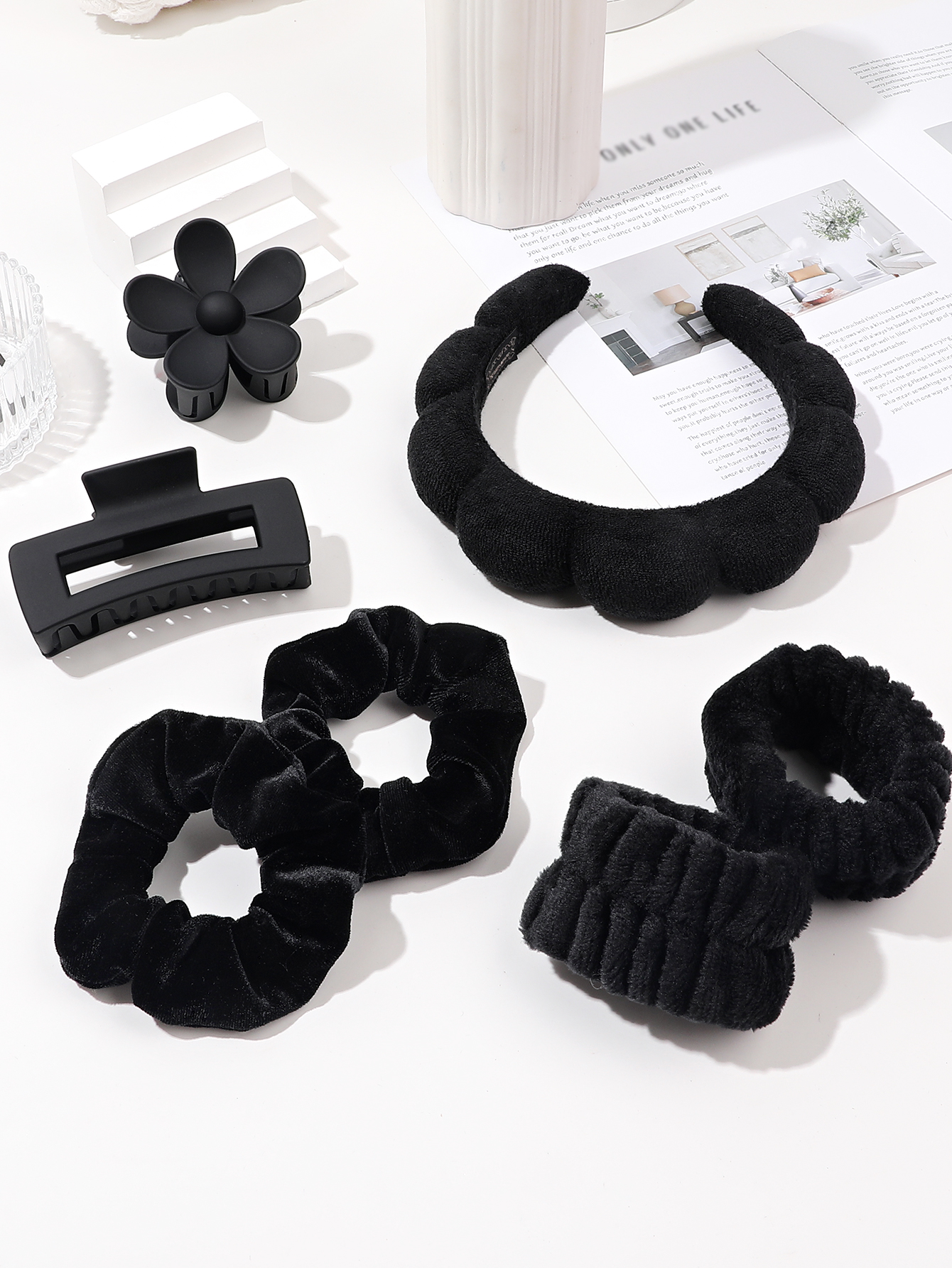 สปาแถบคาดศีรษะและสายรัดข้อมือชุด Skin Care สําหรับล้างหน้าคลิปผมสําหรับผมหนาน่ารักฟองน้ําแต่งหน้า