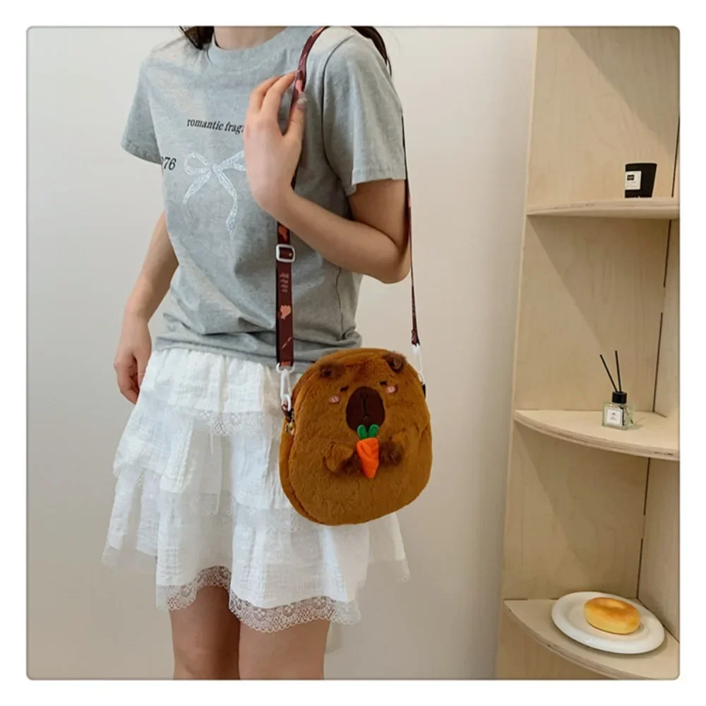 ความจุขนาดใหญ่ Capybara Plush กระเป๋าสะพายการ์ตูน Capybara กระเป๋าถือ Unisex Capybara กระเป๋าถือ
