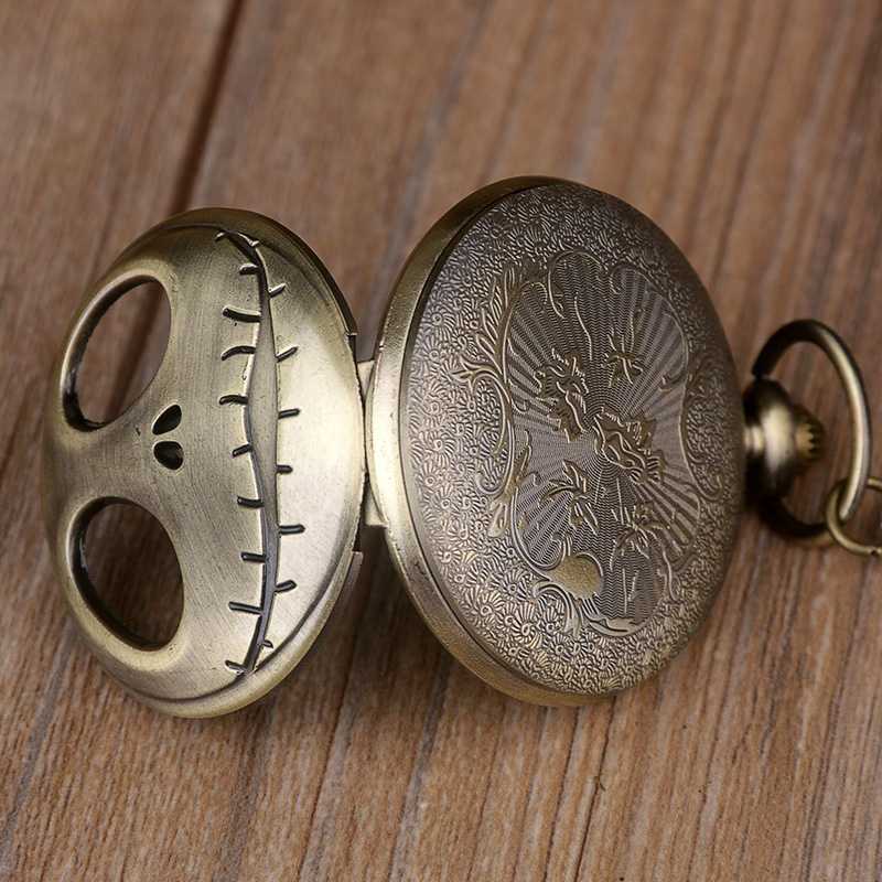 Creativo Cool Night Jack Boy estilo reloj de bolsillo de metal colgante de moda para hombres y mujeres