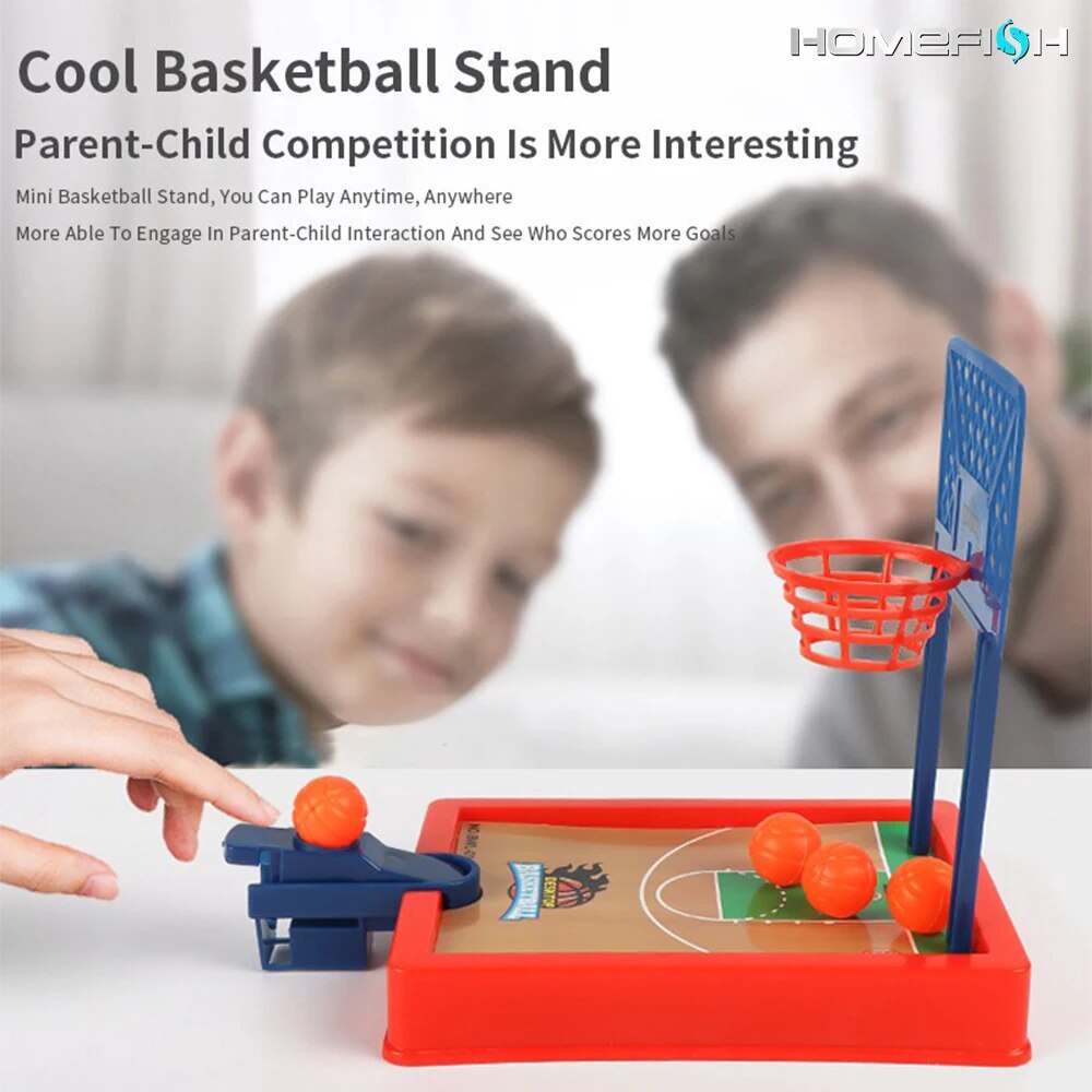 Basketballspiel. Mini-Desktop-Tischplatte, tragbares Reise- oder Bürospielset für drinnen oder draußen. Lustiges Sport-Neuheitsspielzeug oder Geschenk