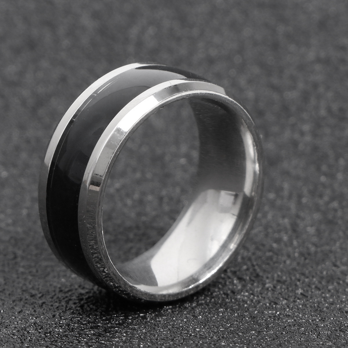 Anel de descoloração de calor elegante 8mm anel de dedo de metal design impresso exclusivo presente de aniversário sem presente de aniversário