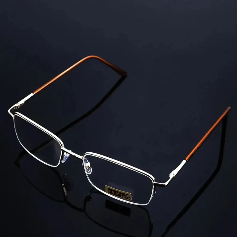 Gafas de lectura Vintage para hombre y mujer, anteojos ultraligeros de Metal para presbicia, Retro, cuadrados, para hipermetropía, + 1,0 + 4,0
