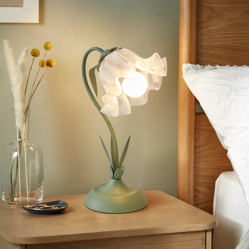 LED-Blumen-Tischlampe, dekorative Schreibtischleuchte, kreatives Design, Kunstdekoration, 3 Farben, Landschaftsbeleuchtung für Schlafzimmer, Wohnzimmer, Arbeitszimmer