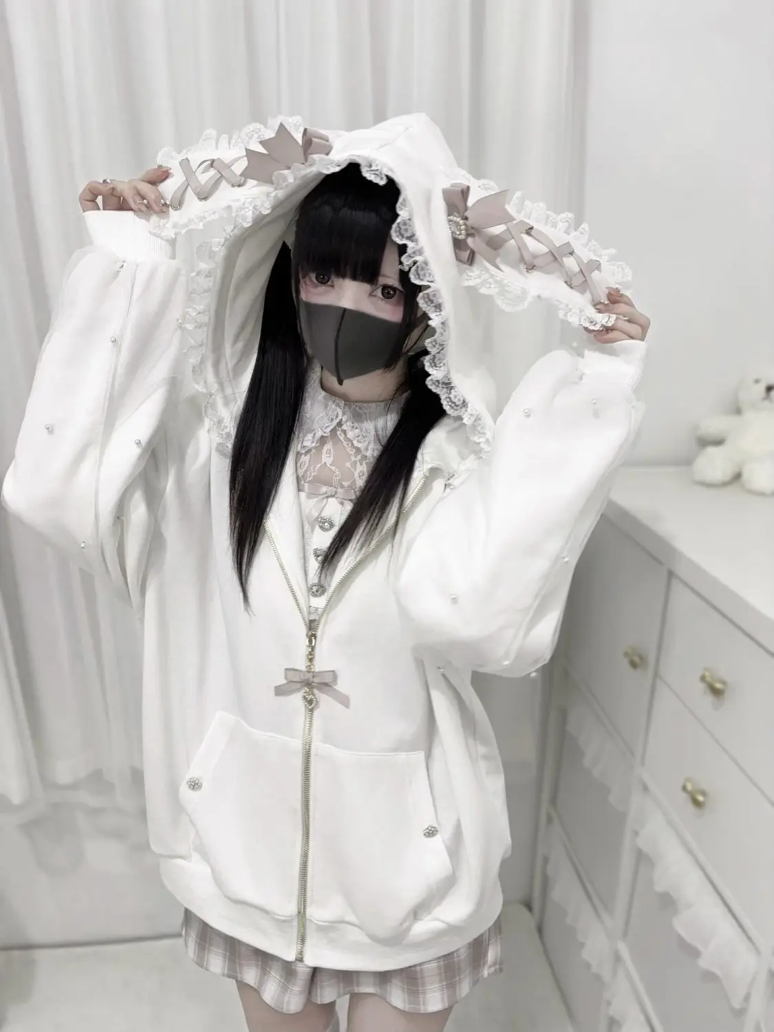 Abrigos japoneses de gasa con perlas para mujer, chaquetas con Orejas de conejo de encaje estético Y2k, sudaderas con capucha informales de gran tamaño Harajuku Kawaii