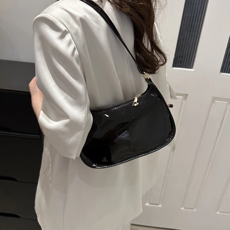 Retro สีทึบ PU หนังไหล่กระเป๋าแฟชั่นผู้หญิงกระเป๋าถือ Hobos กระเป๋าและกระเป๋าถือสุภาพสตรีกระเป๋า