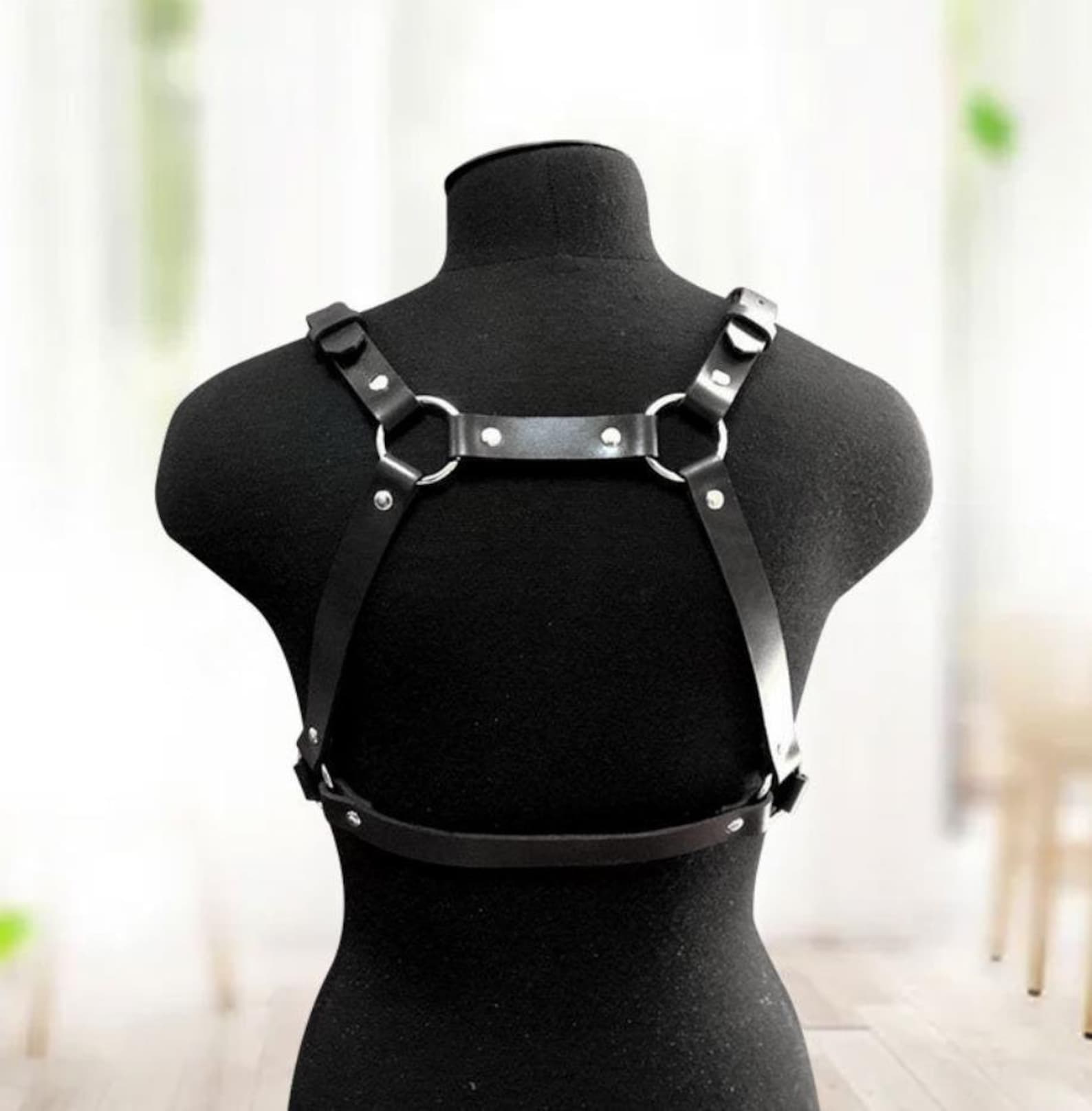 Cinturón de cintura a la moda para mujer, correa de cuero, correa para el pecho, tirantes decorativos, correas de arnés, accesorios de ropa gótica