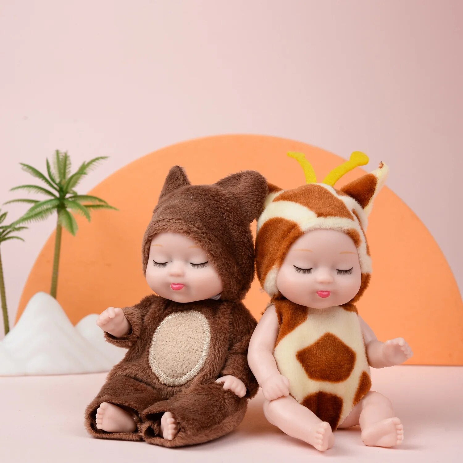 1 pièces 13 cm sommeil bébé poupée nouvelle mode Simulation renaissance poupées Mini poupée mignonne dessin animé Animal enfants jouet pour enfants cadeau d'anniversaire