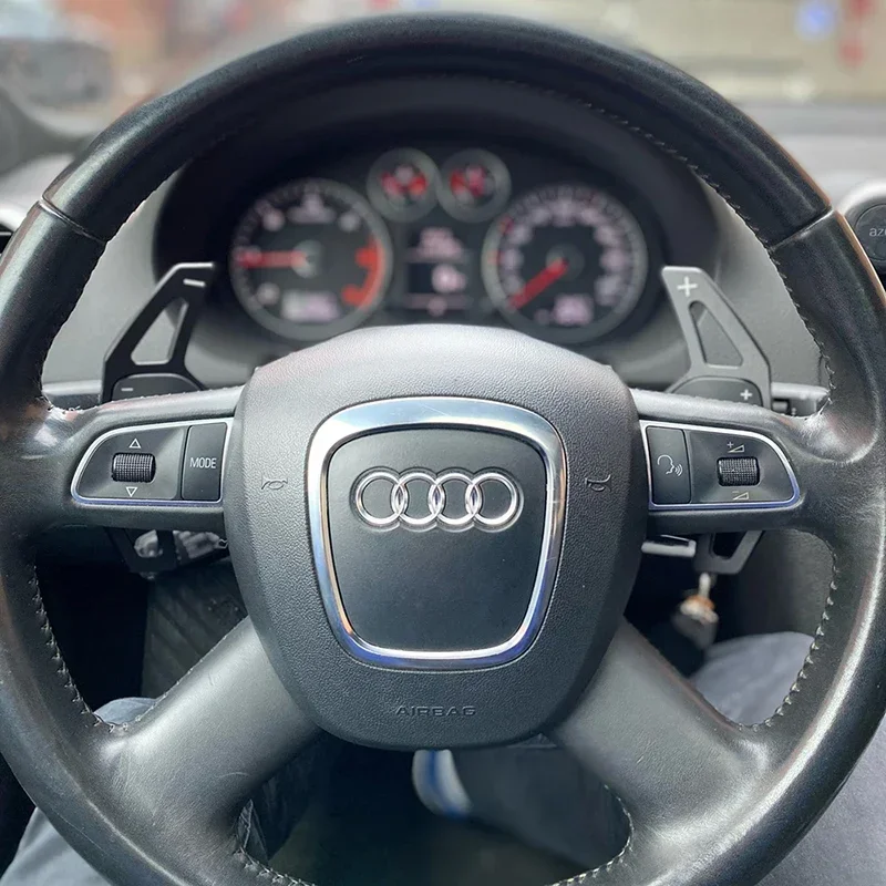 2 pçs volante pás extensão shifters para audi a4 b8 a3 8p s3 a5 a6 s6 c6 q5 a8 r8 tts mk2 8j avant dsg estilo do carro