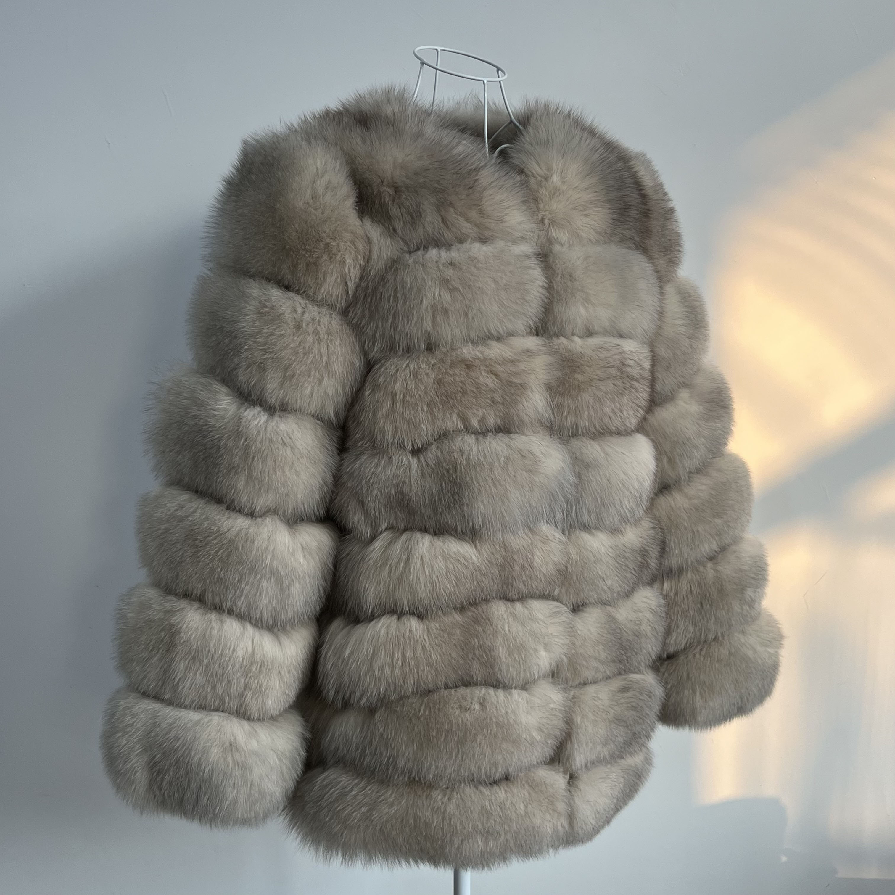 女性のための天然キツネの毛皮のコート,冬のベスト,高級服,大きいサイズ,女の子のための毛皮のジャケット,2024