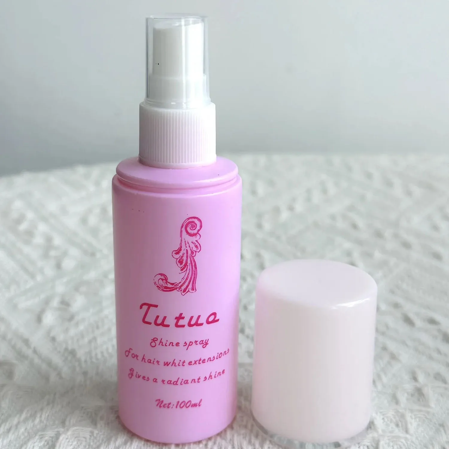 Pruikverzorgingsoplossing Haarsysteem Antikroezen Gladde klitten Bescherming Synthetisch haar Antistatische conditionerspray