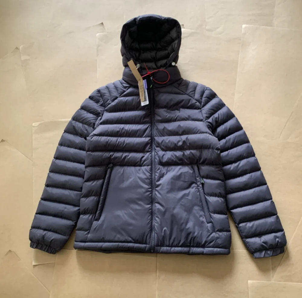 Jaqueta masculina acolchoada de algodão com capuz quente à prova de vento com jaqueta de pão destacável design de costela de porco com bloqueio de temperatura ao ar livre
