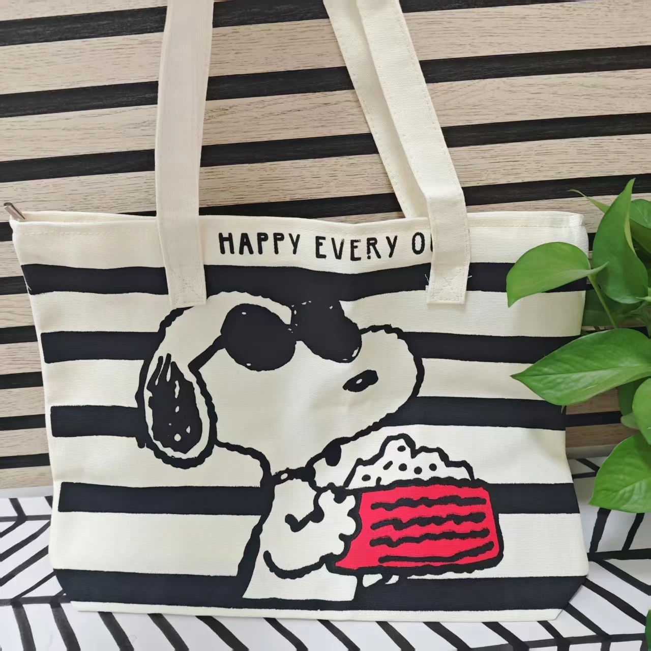 MINISO Snoopy Cute Print Tote bag, borsa a tracolla, borsa da scuola per studenti, borsa tote, borsa fasciatoio, borsa shopping