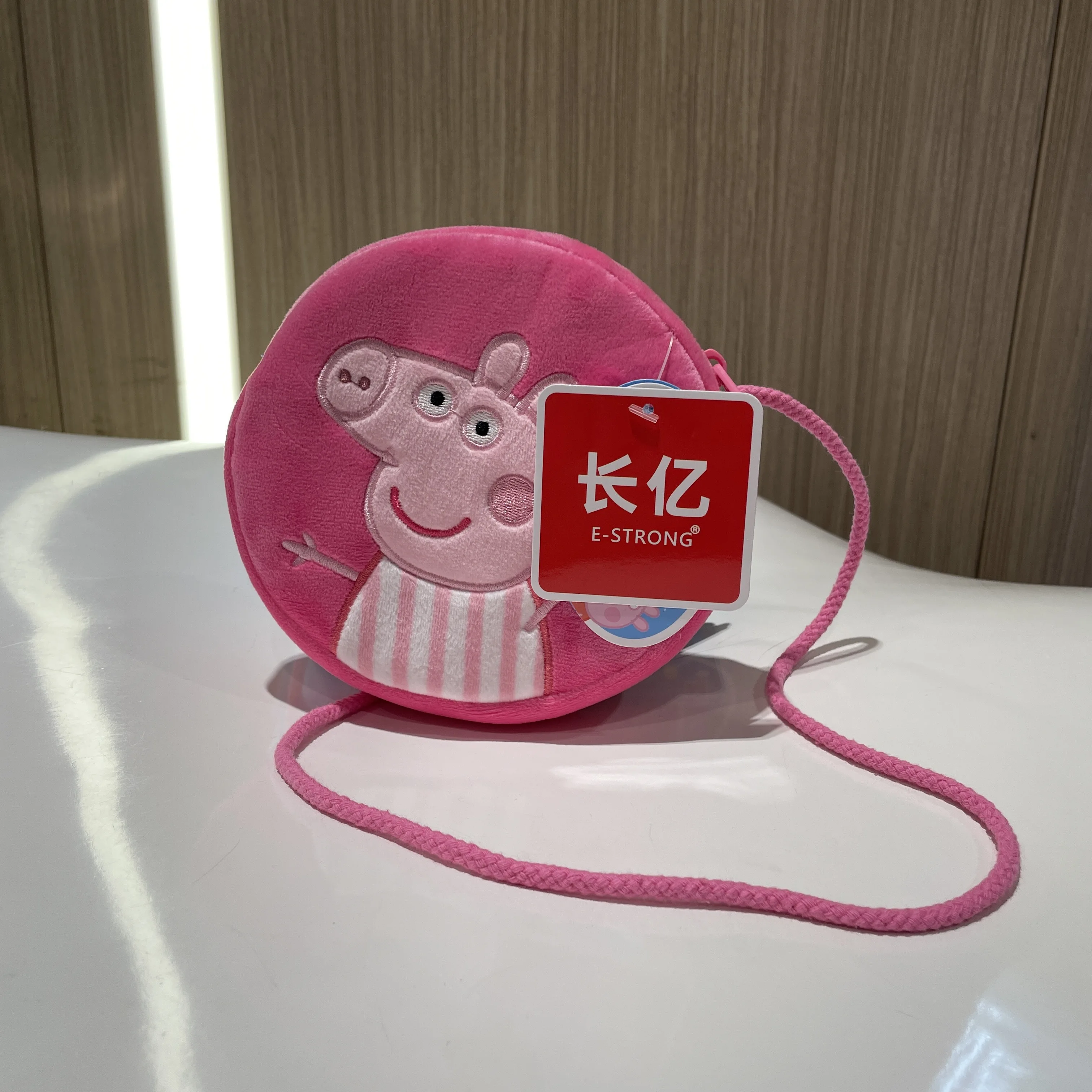 16 ซม.ใหม่ 100% ของแท้ Peppa Pig Plush สีชมพูรอบกระเป๋า Cross กระเป๋า Peppa George เด็กของขวัญวันเกิดของเล่นตุ๊กตาขายร้อน