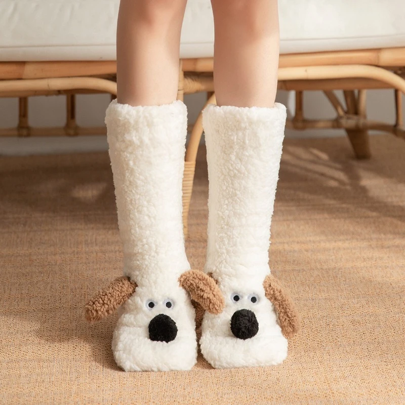 Nuevos calcetines de nieve para perros, calcetines de suelo con dibujos animados para adultos, calcetines para dormir, calcetines de invierno, cubiertas para piernas, zapatillas de alfombra, calcetines para parejas, calcetines de Navidad Gif