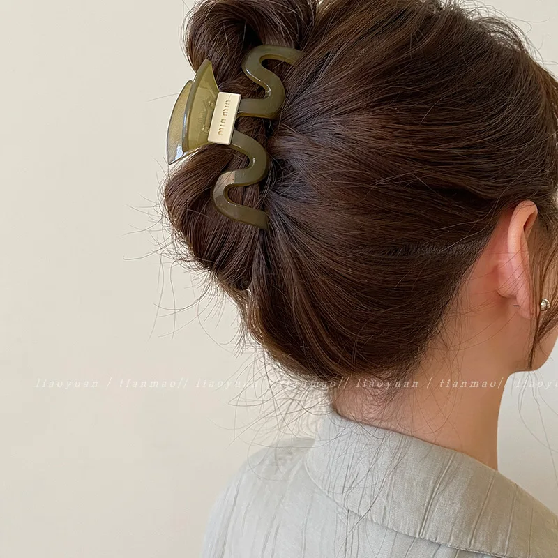 Korean Female Acrylic Transparent Jelly Grab Clip Hair Crab Ponytail Braid Claw Sweet Female Hair Clip Hair Accessories