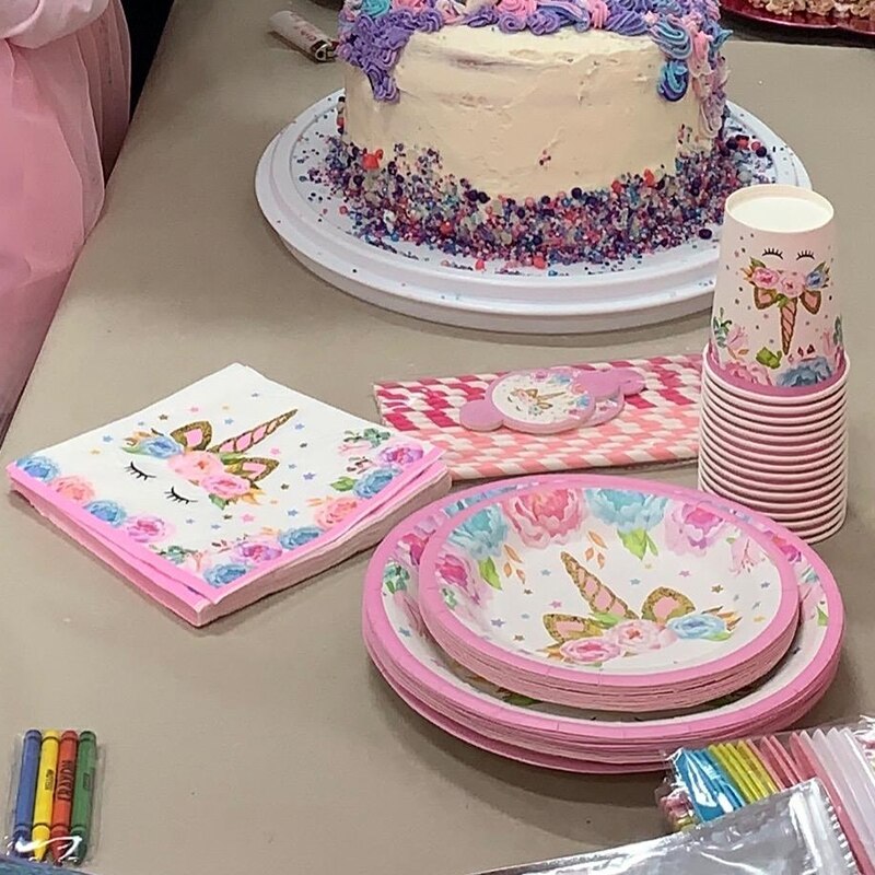 Impreza jednorożec zestaw jednorazowe zastawy stołowe dziewczęcy dekoracja urodzinowa talerze dekoracyjne Unicornio kubek baner prezent na Baby Shower