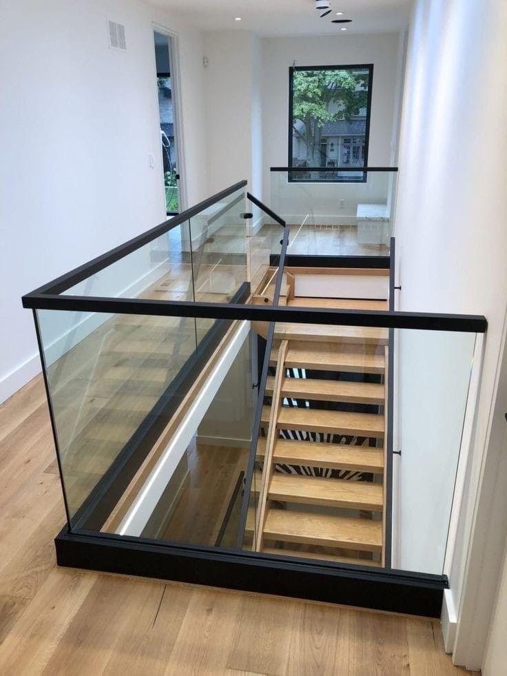 High Quality Laminated Glass Railing Hardware 45 Degree Adjustable Handrail Support Vertical Stainless Steel Handrail Balustrade