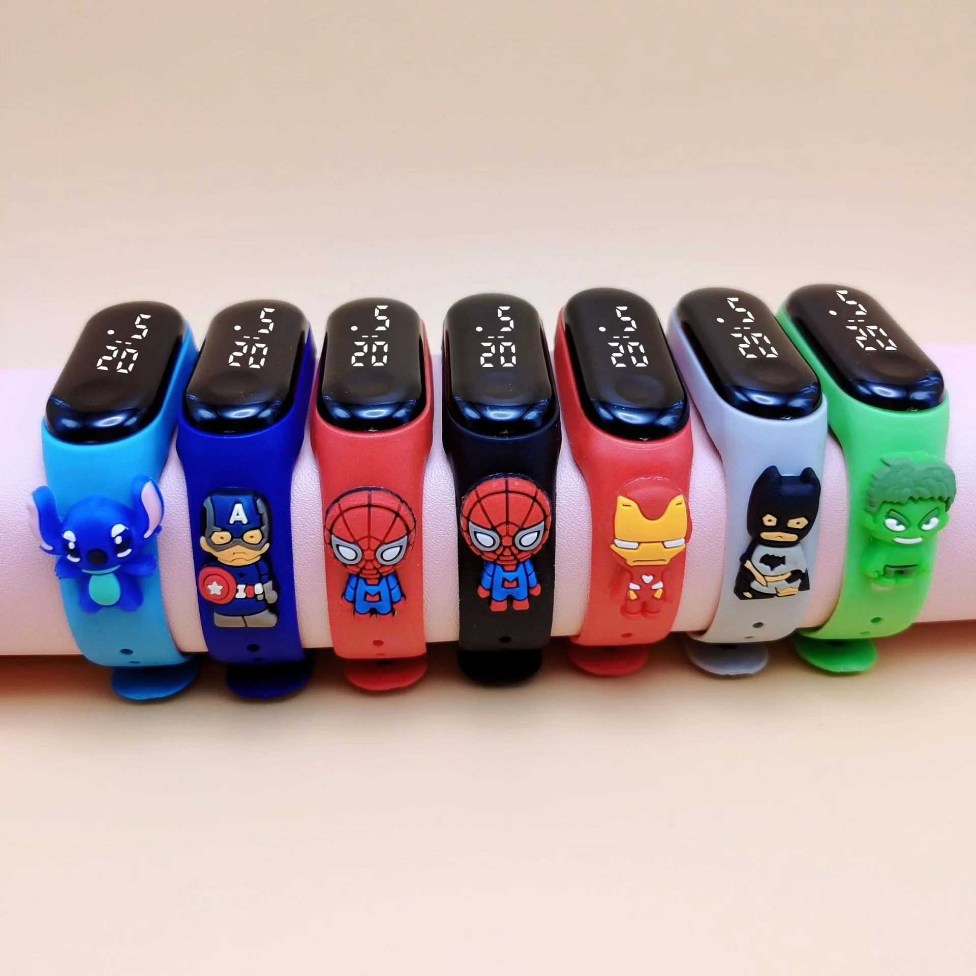 Relógio infantil dos desenhos animados da marvel, relógio fashion eletrônico digital com display led, à prova d'água, presente de feriado, relógios infantis