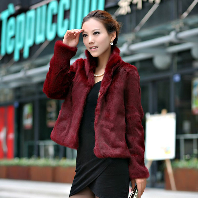 สีดําสีขาวเสื้อขนสัตว์Fauxผู้หญิงฤดูใบไม้ร่วงฤดูหนาวฤดูหนาวคุณภาพสูงสั้นเสื้อขนสัตว์เทียมหญิงใหม่Plush ...