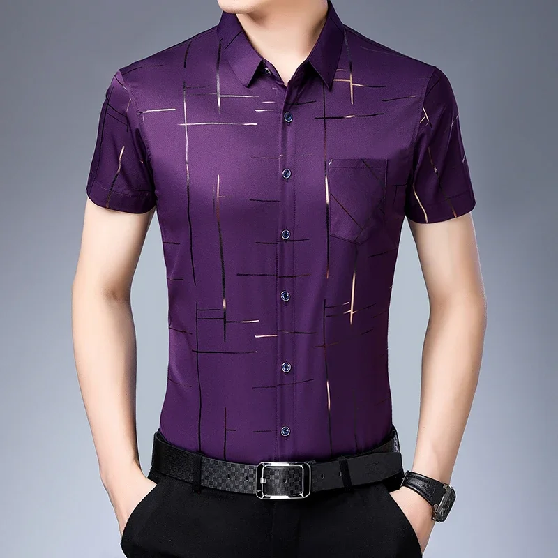 Nueva camisa de manga corta informal de negocios para hombres, sin hierro ni resistente a las arrugas