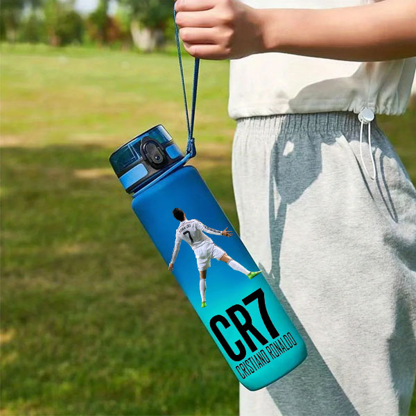 Cristiano Ronaldo botella de agua deportiva a prueba de fugas taza de plástico colorida beber viajes al aire libre gimnasio portátil jarras de Fitness regalo