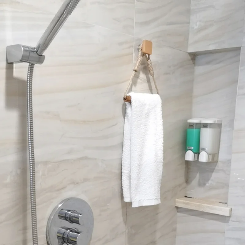 ที่ใส่กระดาษชําระติดผนัง WC ห้องน้ําอุปกรณ์ห้องน้ําไม้ Rolling ผู้ถือกระดาษทิชชูสําหรับห้องน้ําผ้าเช็ดตัว